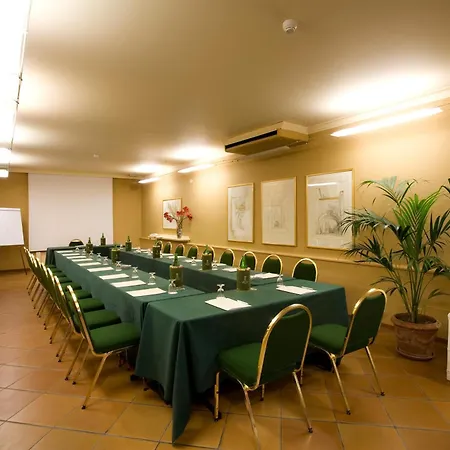 Hotell Grand Baia