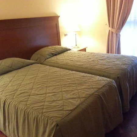 Hotell Grand Baia Cannizzaro