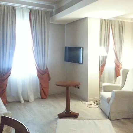 Hotell Grand Baia