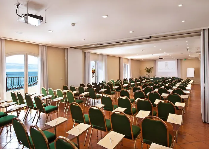 Grand Baia Hotel