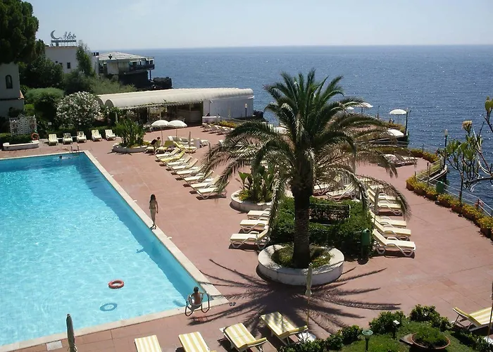 Grand Baia 4* Cannizzaro